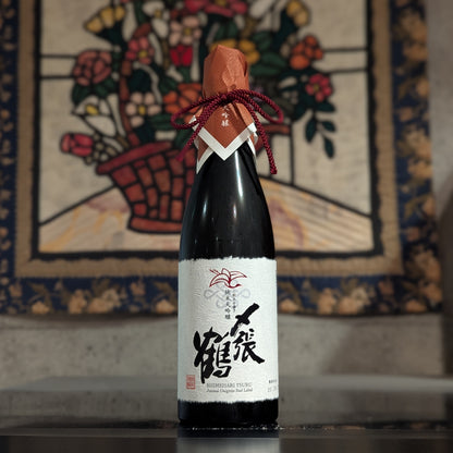 〆張鶴 純米大吟醸 RED LABEL